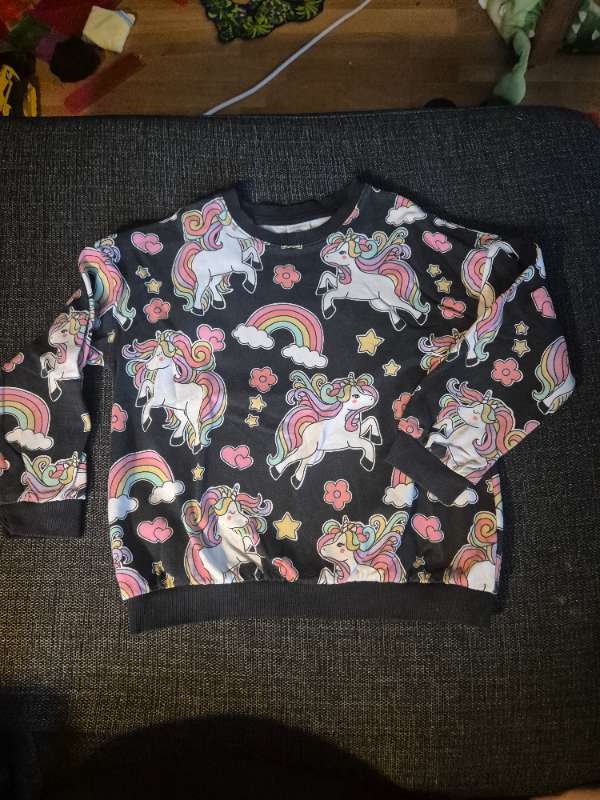 Lindex tjocktröja enhörningar