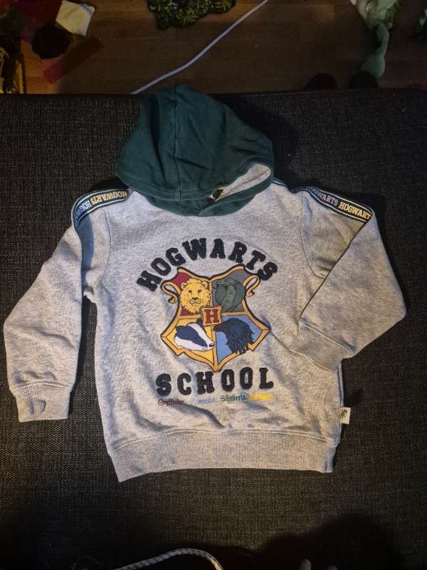 H&M grå hoodie Hogwarts