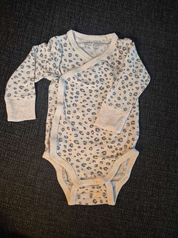 Lindex body leopardmönster