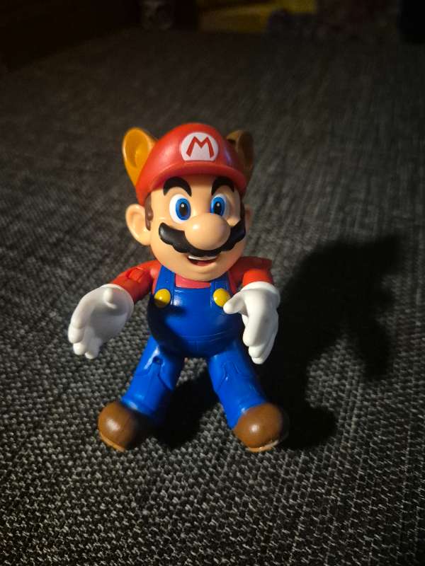 Super Mario figur