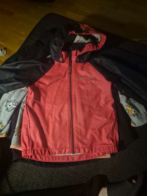 Didriksons rosa/blå regnjacka