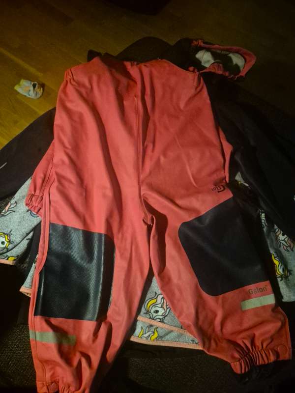 PoP rosa/blå regnbyxor