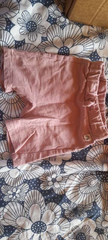 Små rosa shorts