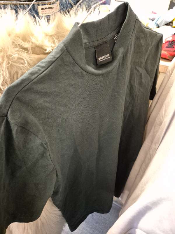 T shorts grön Only Sons