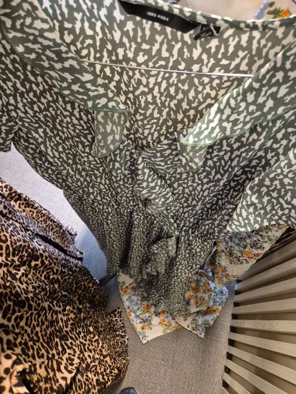 Grön vit klänning Vero Moda