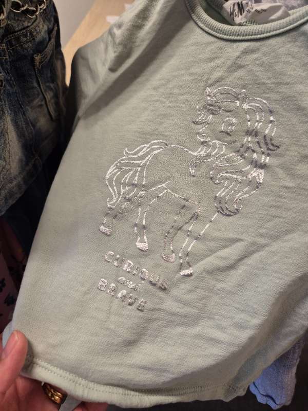 Mintgrön hm curious