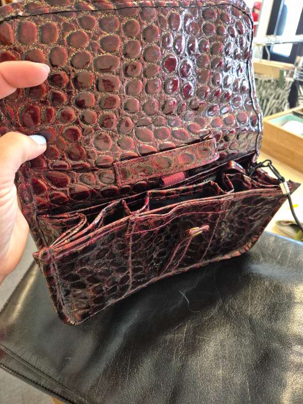 Väska AK design rödbrun