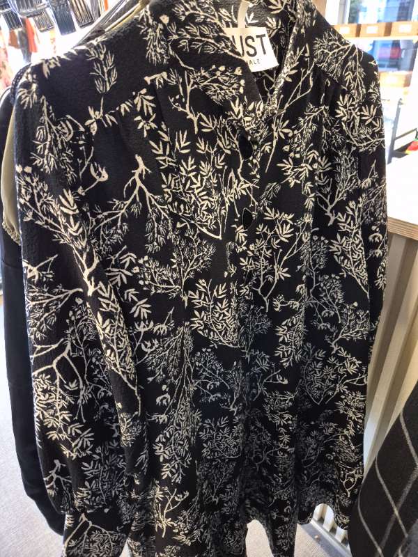 Just female klänning