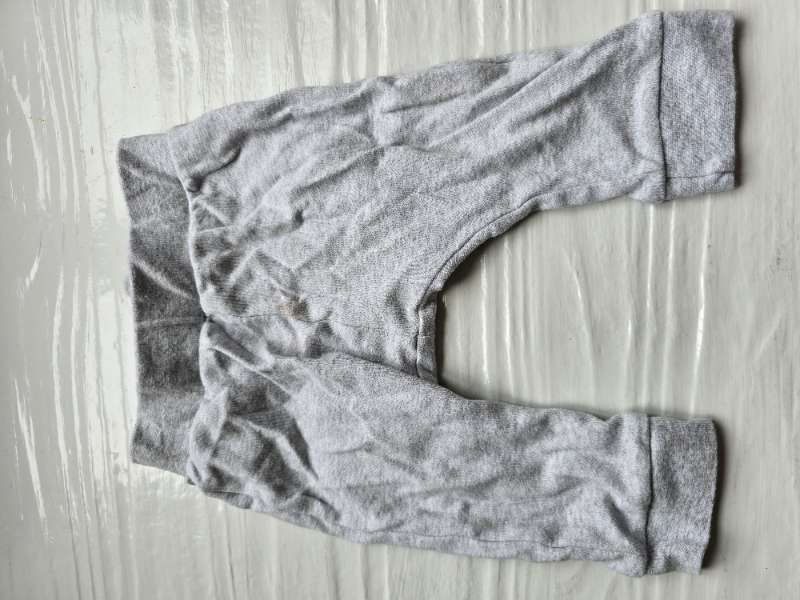 Ljusgrå mjukisbyxor