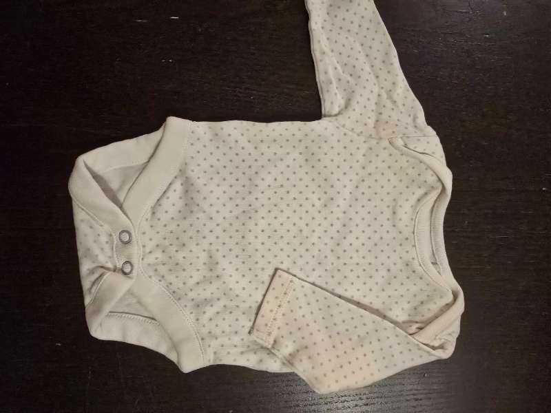 Vit body med stjärnor