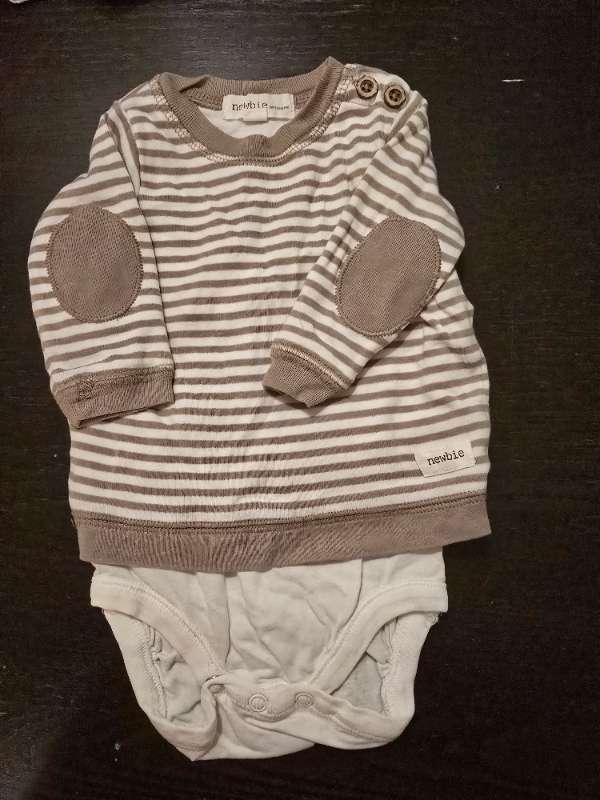 Randig body med tröja Newbie