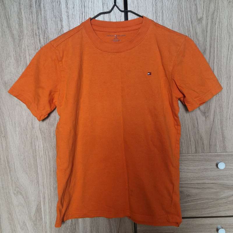 Tommy Hiöfiger tshirt