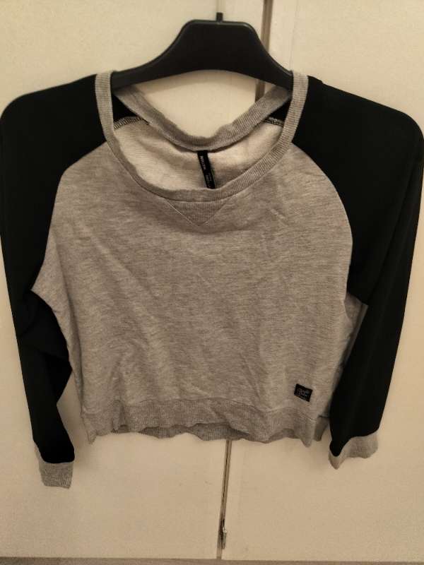 Tröja grå/svart