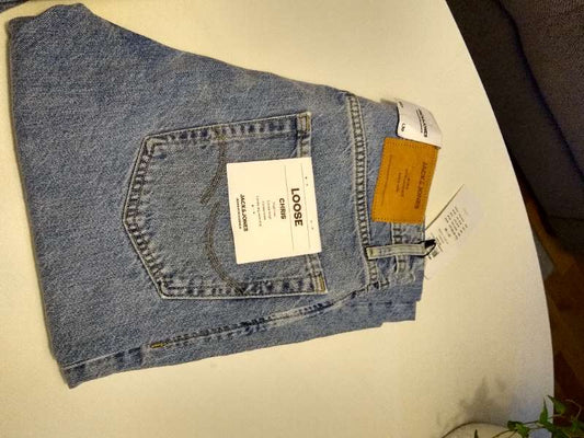 Jeans helt nya