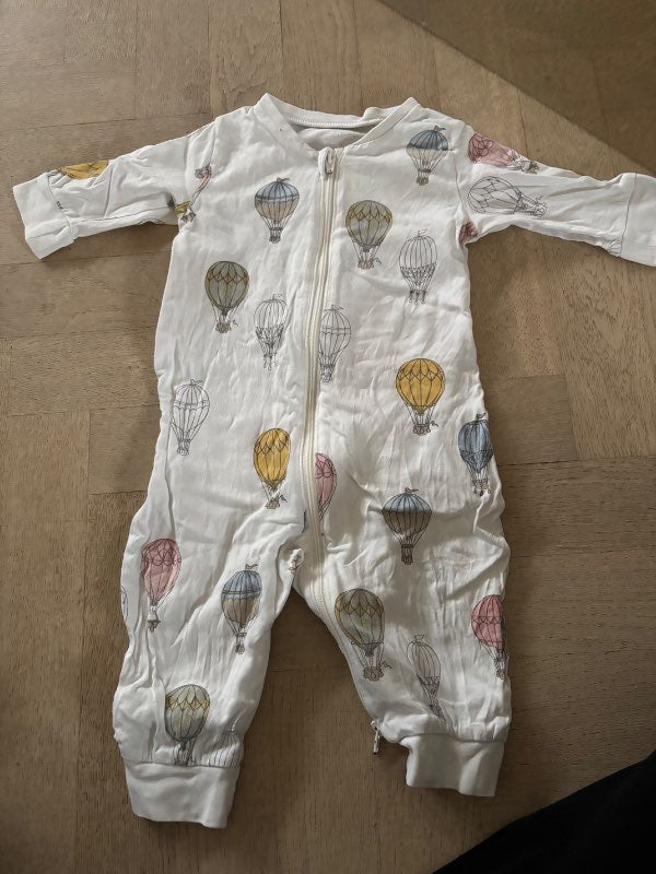 Lindex luftballong Pyjamas 62