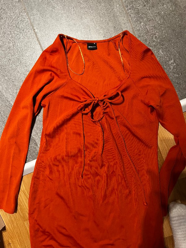 Orange Gina tricot klänning