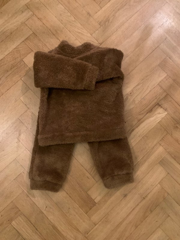 Varmt 2-delat set brunt