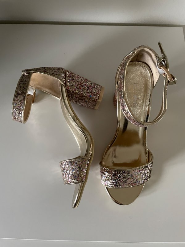 NLY klackskor glitter