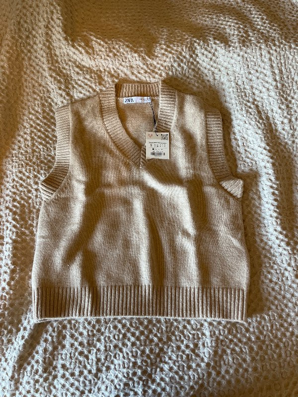 Zara beige väst