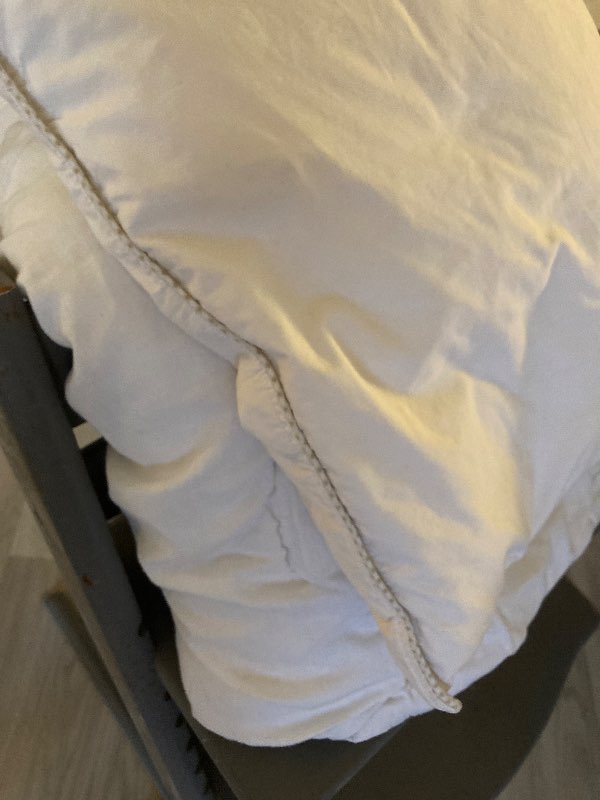 Täcke kudde spjälsäng