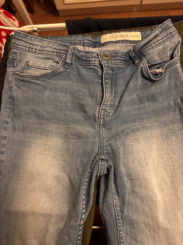 Jeans ljusblå esmara