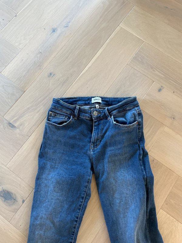 Only jeans avklippta