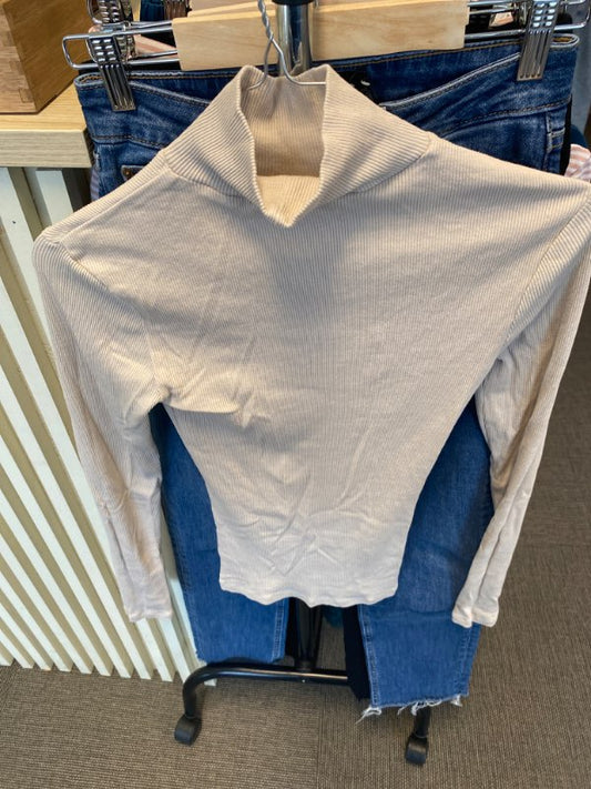 Beige Polotröja
