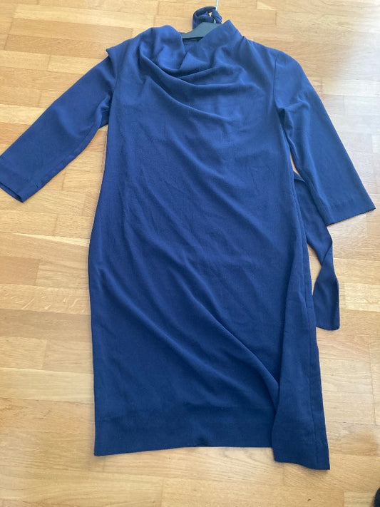 Marinblå klänning H&M