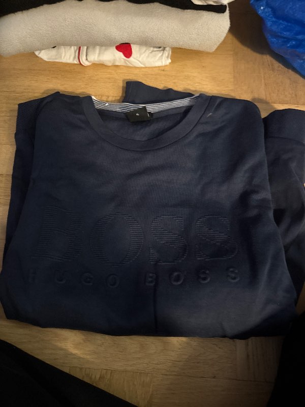Hugo sweatshirt