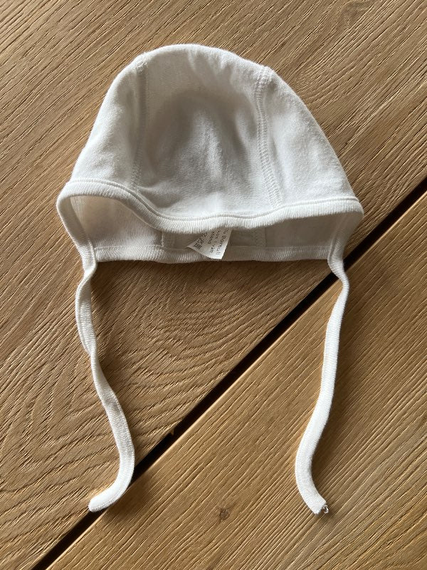 Walking baby bebismössa