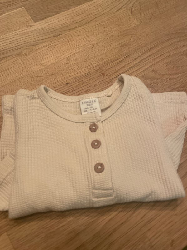 Lindex tröja med knappar 68