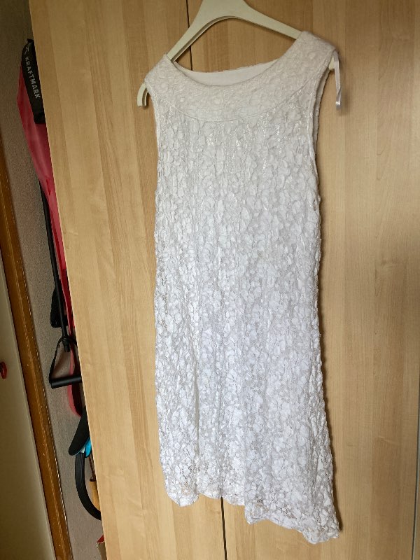 Vitt spets klänning