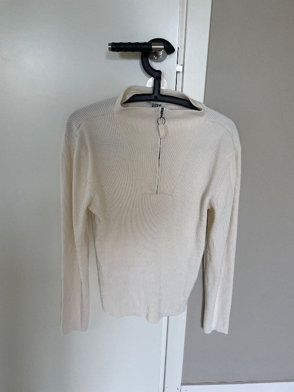 JDY top med dragkedja i