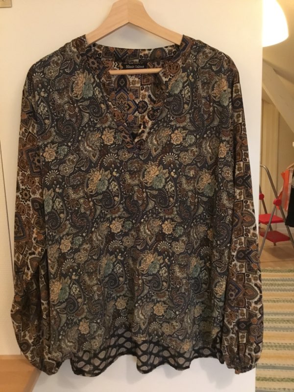 Black Colour mönstrad blus