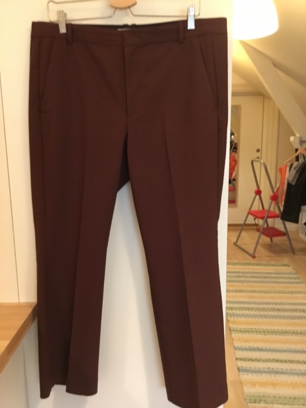 Brun byxa In wear