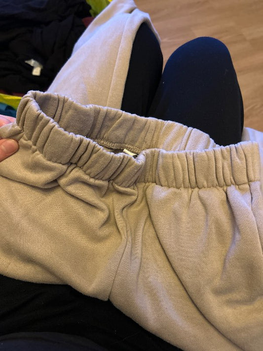 Jogging pants