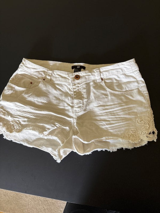 Beiga shorts