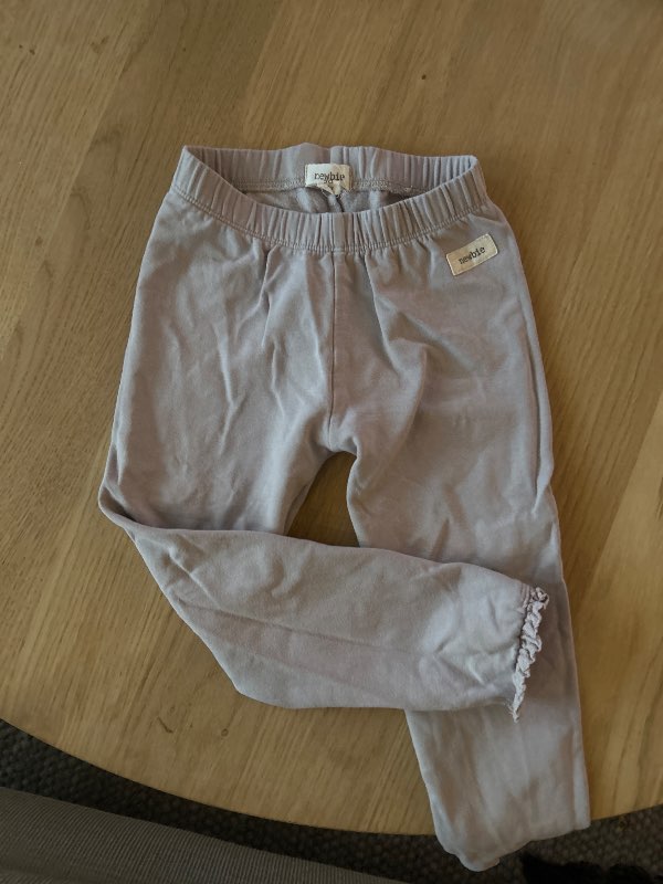 Lila leggings från Newbie