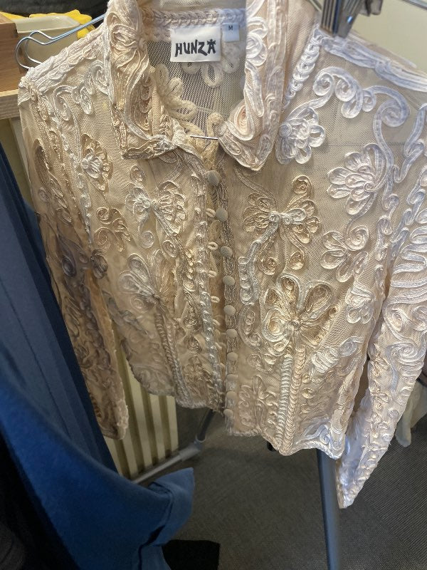 Blus