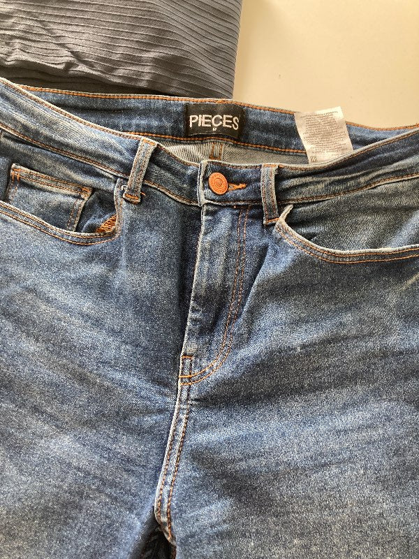 Jeans pieces