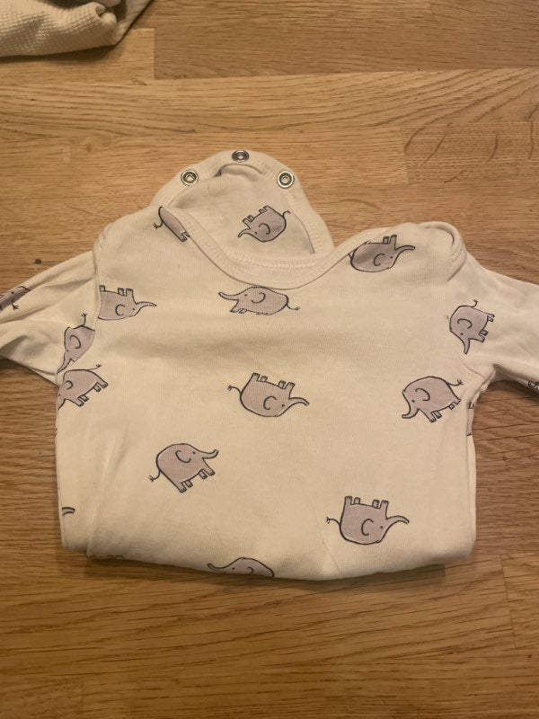 H&M body elefanter 62