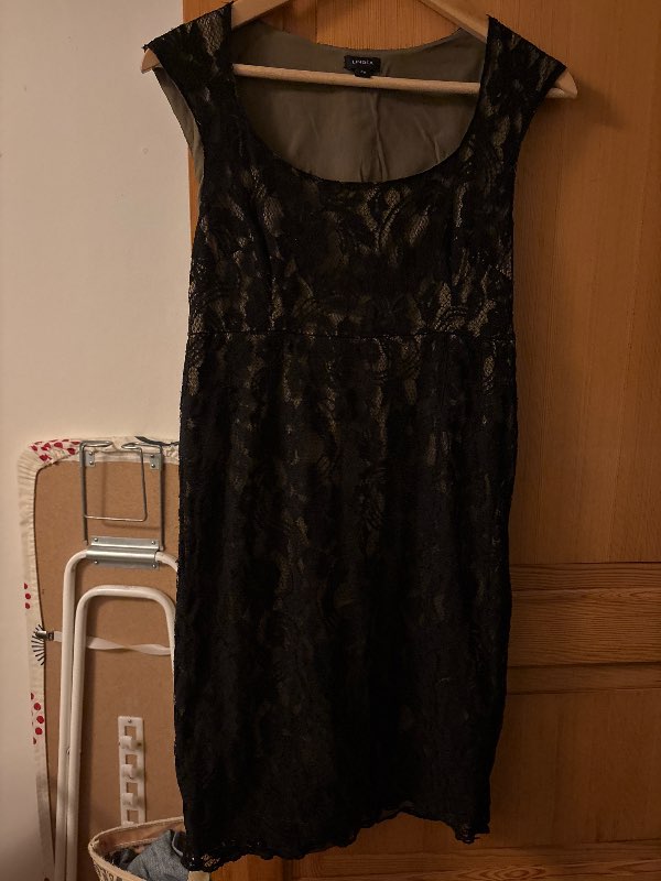 Spetsklänning Lindex