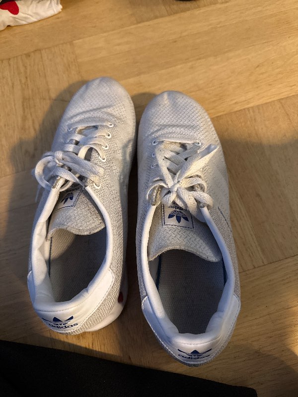 Adidas sneakers vita