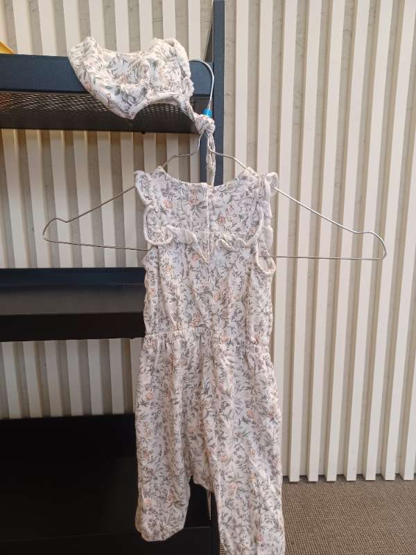 Newbie set ×2 mössa & heldress